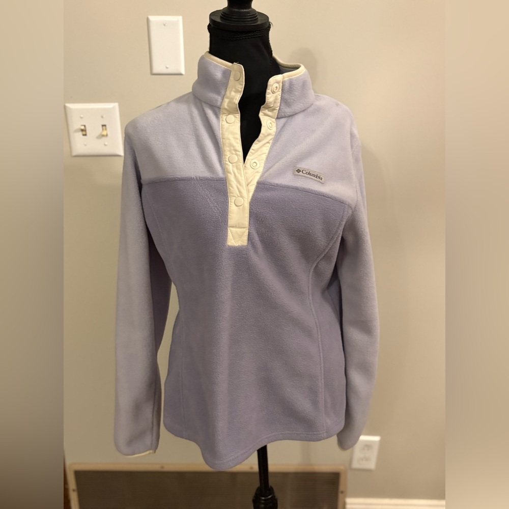 Columbia Light Purple Fleece with Cream Trim